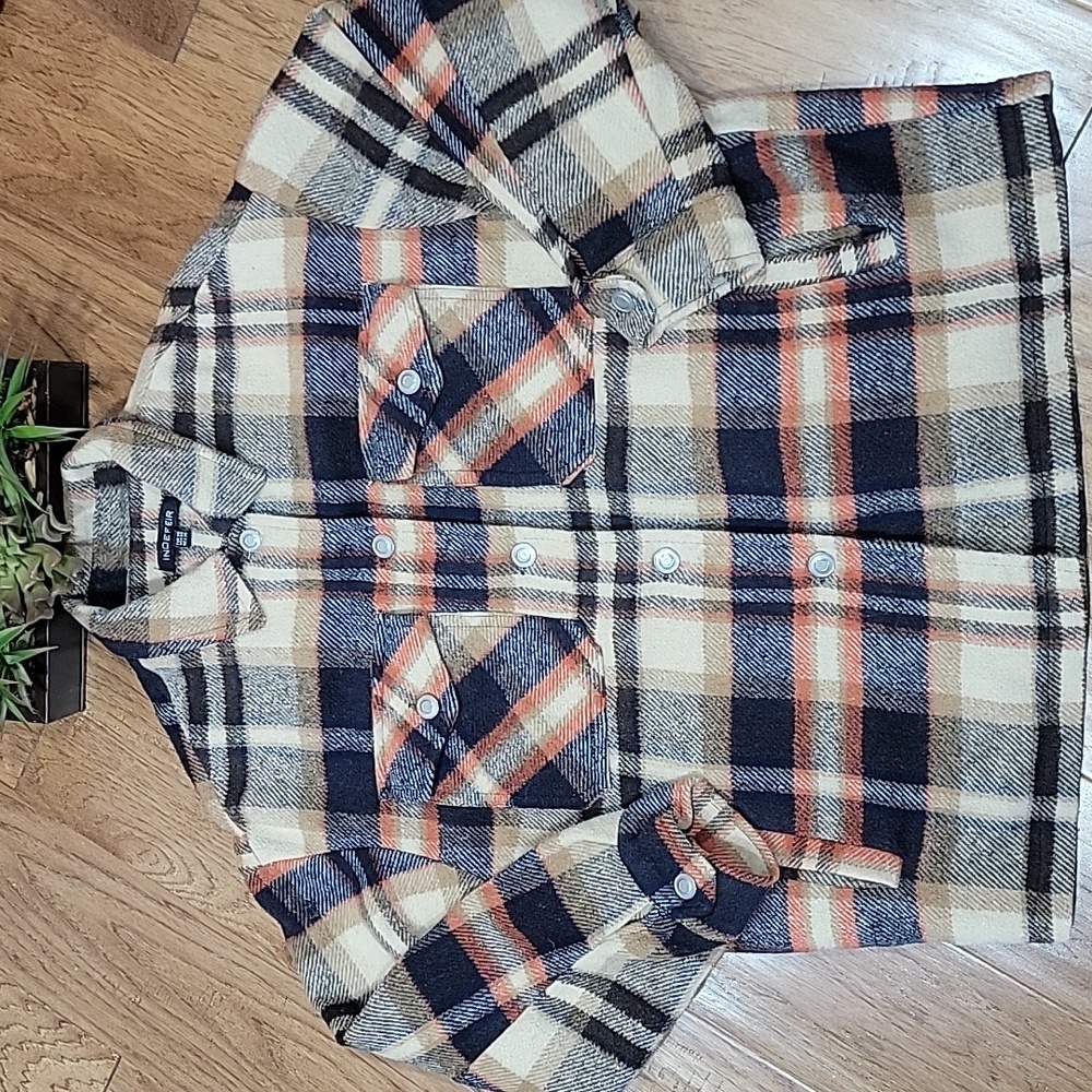 Plaid Button-Up Shacket - Picture 5 of 10
